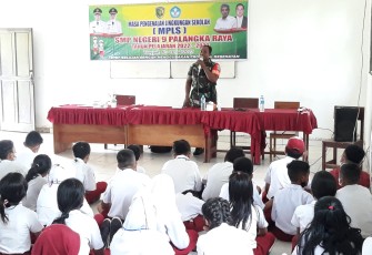 Kegiatan MPLS di Sekolah Tingkat SLTP