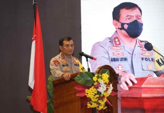 Kapolda Jateng saat mengajak awak media silaturahmi sambil ngopi di acara Rakernis bidhumas