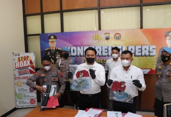 Kasatreskrim Polres Kudus AKP Agustinus David saat memberikan keterangan pers di Polres Kudus