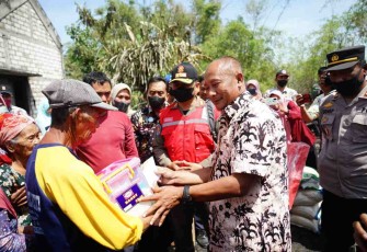 Pemkab Pati berikan bantuan kepada korban kebakaran
