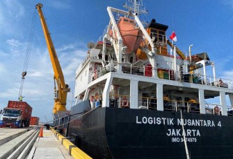 Kapal tol laut KM Logistik Nusantara 