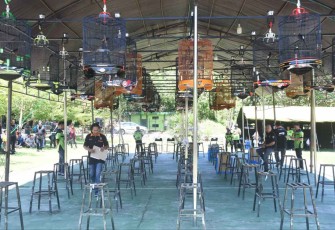 Lomba kicau burung di Korem 142/Tatag