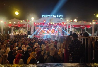 Masyarakat Pati antusias hadiri Sholawat merajut kebhinekaan dalam bingkai NKRI