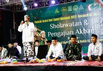 Pj Bupati Pati hadiri pengajian di Alun alun Tayu