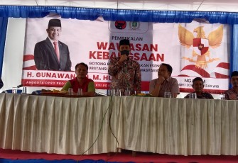 H. Gunawan, S.H., M.Hum, saat memaparkan arti gotong royong 