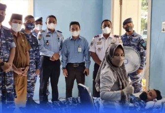 Sambut HUT Ke-76 TNI AU, Lanud Maimun Saleh Gelar Baksos Donor Darah dan Bazar Sosial