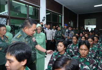 Kasad saat Cek Kondisi Prasis Kowad