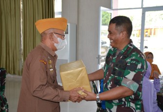 Korem 033/WP saat komsos Bersama KBT 