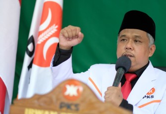 Ketua DPW PKS Jatim Irwan Setiawan 