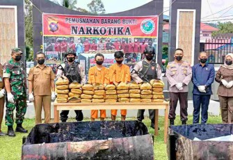 Tersangka dihadirkan jelang pemusnahan barang bukti