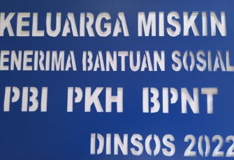 Label penerima bansos