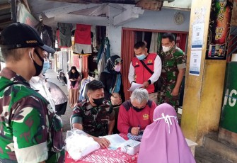 Vaksinasi Warga Limpung