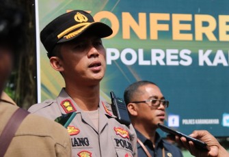 Kapolres Karanganyar AKBP Danang Kuswoyo saat memberikan keterangan, Selasa (22/11/2022), terkait persiapan konser Deny Caknan yang akan digelar di Alun - Alun Karanganyar pada Rabu (23/11/2022) malam.
