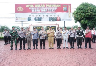 Wabup Asahan saat hadiri Apel Gelar Pasukan OPS Zebra Toba 2022
