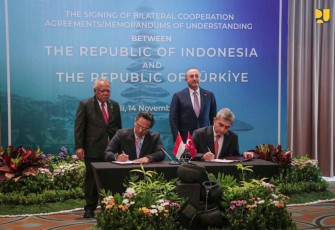 Indonesia dan Turki melakukan penandatanganan kontrak kerja sama dalam rangkaian kegiatan KTT G20 Indonesia di Nusa Dusa, Bali, pasa Senin (14 November 2022). Foto: Humas PUPR