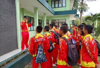 Dandim saat Berikan Motivasi Tim Hidayatul Insan FC