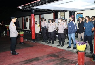 Kapolres Lingga saat Pimpin Apel KRYD