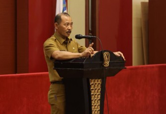 Sekdaprov Adi saat Buka FGD Penyusunan Manajemen Resiko Bagi OPD Pemprov Kepri 