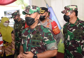 Pangdam Jaya/Jayakarta Mayjen TNI Untung Budiharto