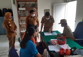 Pj Wali Kota Tebing Tinggi Muhammad Dimiyathi, S.Sos, M.TP saat sidak 
