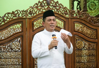 Gubernur Kepulauan Riau H. Ansar Ahmad