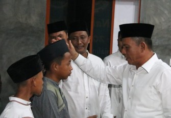 Gubernur Ansar saat Hadiri peringatan Maulid Nabi Muhammad SAW 1444 H bersama Masyarakat Meunasah Aceh Batam