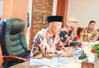 Evaluasi SAKIP-RB Pemprov Kepri oleh Kemenpan-RB dari Pekanbaru, Kamis (25/08).
