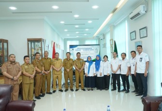 Pemkot Tebing Tinggi dan BPJS Kesehatan Cabang Lubuk Pakam saat Lakukan Penandatanganan MoU Terkait Sistem Penjamin Kesehatan 
