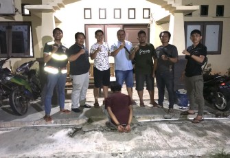 Tersangka saat diamankan