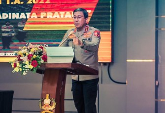 Kabaintelkam Polri Komjen Pol Drs. Ahmad Dofiri, M.Si 