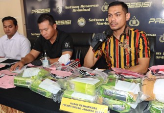 Kepala Satuan Narkoba Polres Metro Jakarta Barat, AKBP Akmal saat ditemui dalam jumpa pers di Polres Metro Jakarta Barat, Jumat, 14/10/2022. 
