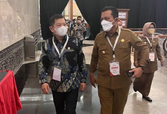 Gubernur Ansar saat Hadiri Langsung Pengarahan Presiden Jokowi Untuk Pengendalian Inflasi