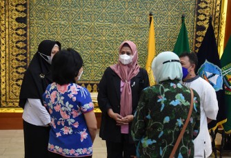 Hj Dewi Ansar Temui Komnas Perempuan Bahas Korban Kekerasan 