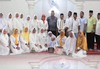 Wabup Labuhanbatu saat Hadiri Yasin Akbar di Mesjid Baitul Makmur Rantau Selatan 