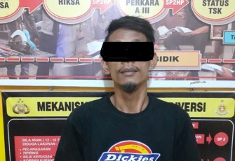Tersangka saat diamankan