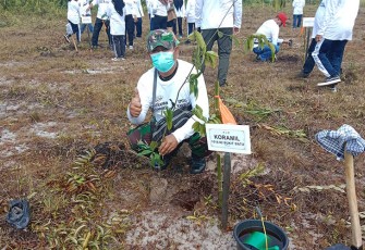 Penanaman Bibit Dalam Rangka Indonesia's FOLU Net Sink 2030 