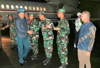 Kedatangan Panglima TNI disambut Oleh Danlanud Raden Sadjad Natuna