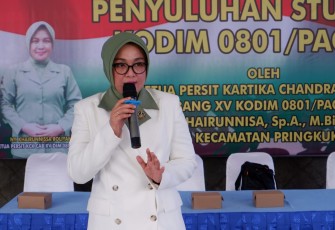Ketua Persit KCK Cabang XV Kodim 0801/Pacitan