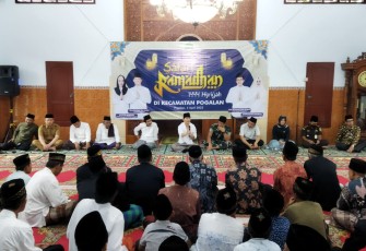 Bupati Trenggalek, Mochamad Nur Arifin, saat Safari Ramadhan di Desa Ngetal, Kecamatan Pogalan, bersama Forkopimda Kabupaten Trenggalek, Selasa (4/4/2023).