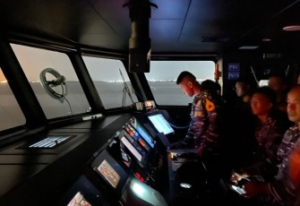 Satkal Kadet AAL Laksanakan Lattek Navigasi IV dan Operasi Penegakan Hukum di Laut 