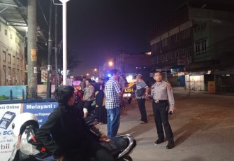 Kapolsek Medan Area Kompol Hendrik Aritonang SIK saat Pimpin Patroli Malam