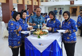 PNS Puspenerbal Peringati HUT Korpri ke-52