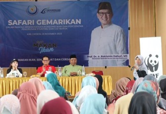 Prof. Dr  Ir. Rokhmin Dahuri, M.S., penasehat Menteri Kelautan dan Perikanan pada acara Safari Gemarikan yang digelar Kementerian Kelautan dan Perikanan (KKP) di dua tempat terpisah.