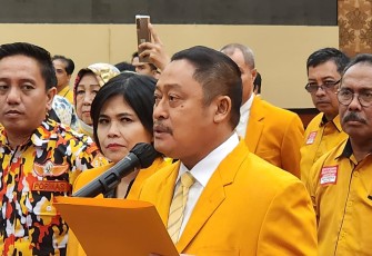 Ketua MKGR Jatim Lantik 4 Ormas Serentak