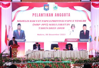 Wamendagri Ajak MRP Provinsi Papua Tengah Bangun Kerja Sama Proteksi Kepentingan OAP