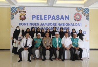 Polda Kalbar Lepas Kontingen Jambore Nasional Dai Desa Madani Parmusi Kalbar Tahun 2023