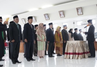 18 Pejabat Administrator di Lingkungan Pemkab Limapuluh Kota dilantik oleh Sekda.