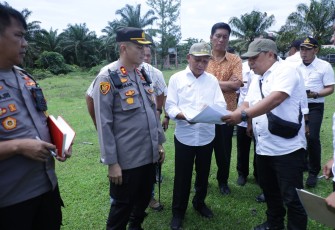 Bupati Bersama Kapolres Asahan Tinjau Lokasi Pembangunan Mako Polsek Aek Kuasan
