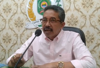 Ketua Pansus LKPj DPRD Kabupaten Trenggalek, Sukarudin, saat dikonfirmasi setelah rapat bersama OPD, dan TAPD, di ruang aula DPRD Kabupaten Trenggalek, Kamis (27/4/2023).