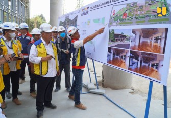 Menteri Basuki Tinjau Rehabilitasi Infrastruktur Pendidikan di Provinsi DIY
